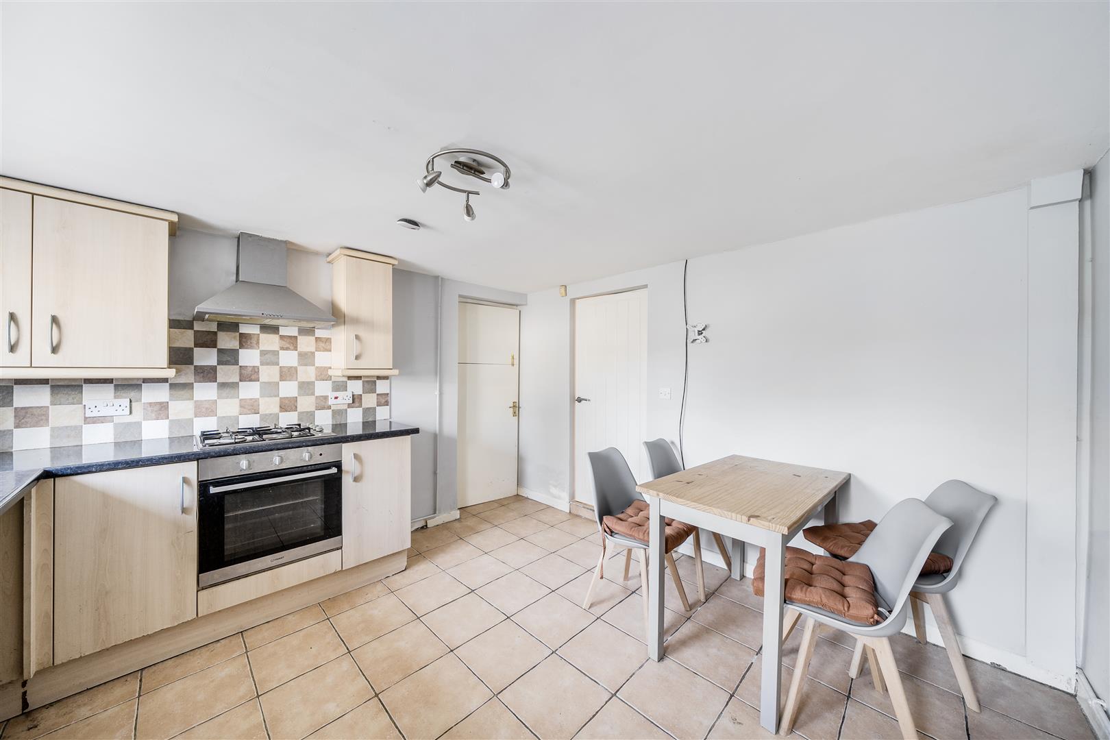 Heol Gerrig, Treboeth, Swansea, SA5 9BP
